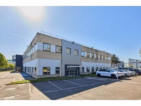 location bureaux 1 819 m²