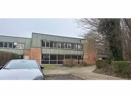 location local d’activités saint thibault des vignes 77400 512m²
