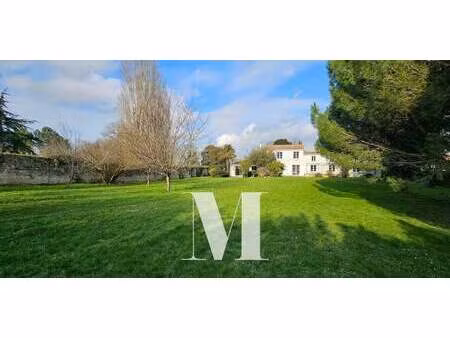 maison avec jardin saint-romain-de-benet (17)