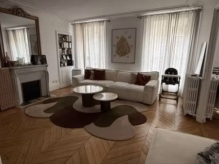 appartement de luxe de 91 m2 en location monceau  courcelles  ternes  france