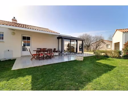 vente maison 5 pièces 85 m² à notre-dame-de-monts (85690)  375 000 €