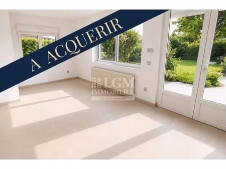 maison semi-individuelle- 111m2- centre steenvoorde