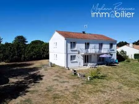 vente maison à notre-dame-de-monts (85690) : à vendre / 227m² notre-dame-de-monts