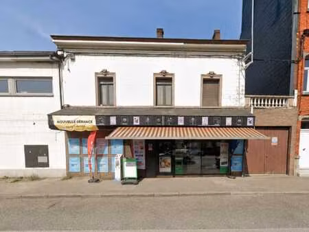 bel espace commercial de 85 m² sur la chaussée de houdeng
