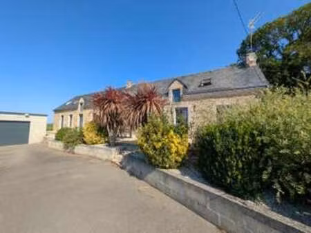 vente longère et corps de ferme à ploërdut (56160) : à vendre / 170m² ploërdut