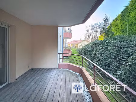 t2 avec terrasse  box et parking . résidence récente à bourgoin-jallieu