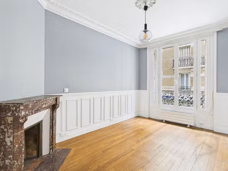 bel appartement parisien 3 pièces 47 m2