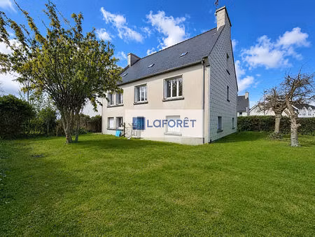 maison bourg blanc 7 pièces 130 m²