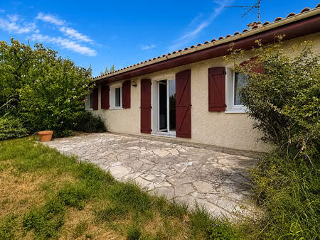 escalquens maison de plain-pied 5 pièce(s) 110 m2 sur un terrain de 400 m²