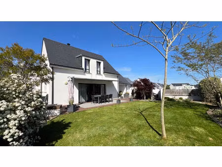 maison 133 m² au sol - bourg de pluneret