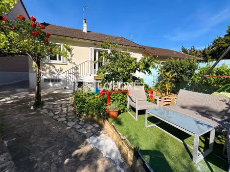 maison individuelle avec sous-sol total et dépendance à vigneux-sur-seine