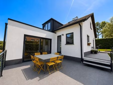 maison à louer à rue des bleuets 7 limal (vbe48047)