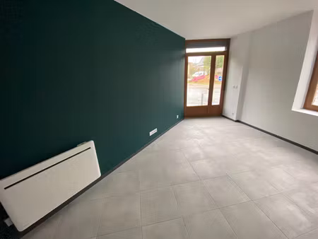 location appartement 3 pièces 47 m² à aubigny-sur-nère (18700)