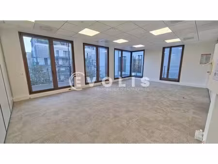 vente bureaux 323 m² à 719 m²