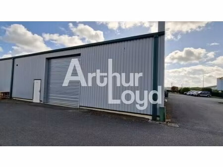 location local d’activités mondeville 14120 219m²