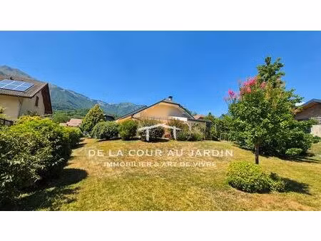 une maison où il fait bon vivre  entre confort et sérénité