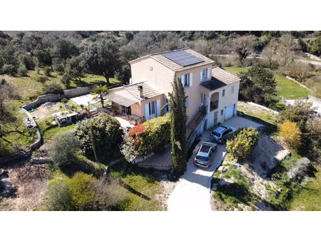 vente maison 7 pièces 177 m² lussan (30580)