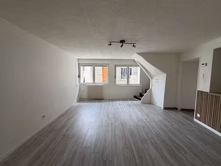 maison de ville à oissel sur seine t4 75m2
