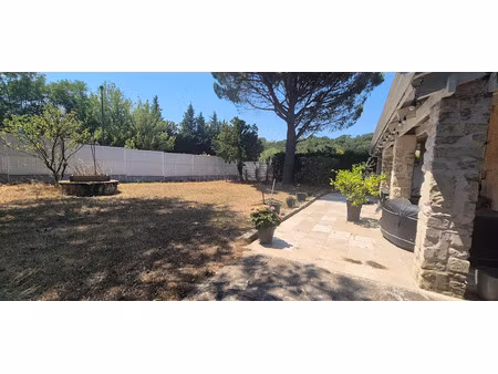 location maison 6 pièces 150 m² à saint-paul-trois-châteaux (26130)