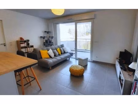 location appartement 2 pièces 42.32 m² à cruseilles (74350)  785 €