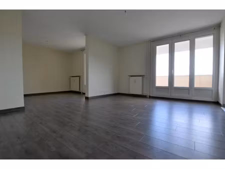 location appartement 2 pièces 65.31 m² à dijon (21000)  775 €