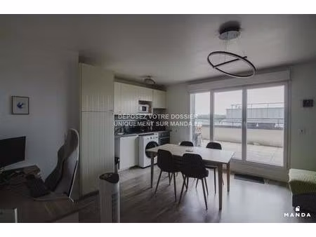 t2 non meublé - 4  rue de la papeterie  95610  éragny  france