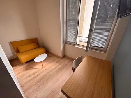 location meublée appartement 1 pièce 10.3 m² à perigueux (24000)  330 €