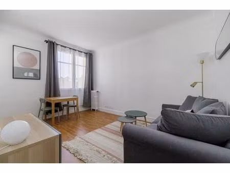 studio meublé - centre ville asnières sur seine