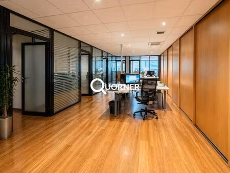 location bureaux 134 m²