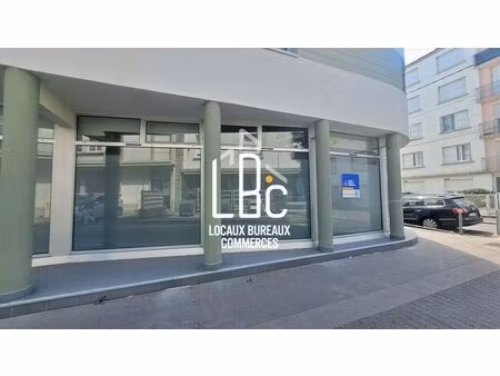 location bureaux 153 m²