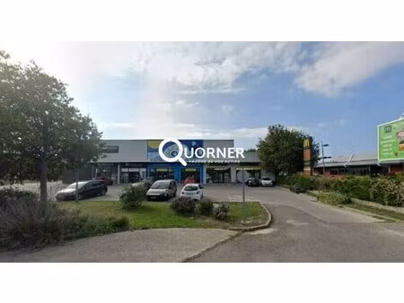 location commerce bagnols sur ceze 30200 308m²