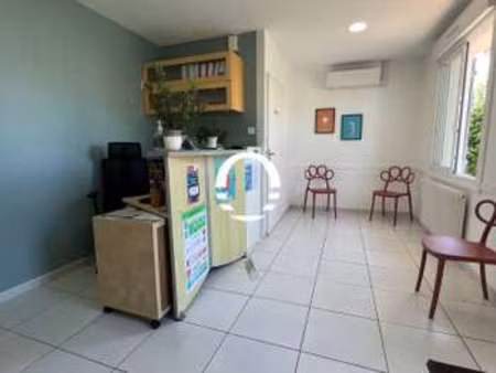 vente bureaux et commerces à pornic (44210) : à vendre / 62m² pornic