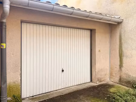 location parking à mont-de-marsan (40000)  110 €