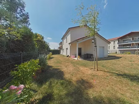 location maison 4 pièces 108 m² à châtillon-saint-jean (26750)  1 178 €