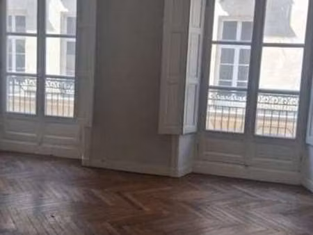 location appartement 6 pièces et plus à nantes (44000) : à louer 6 pièces et plus / 155m² 