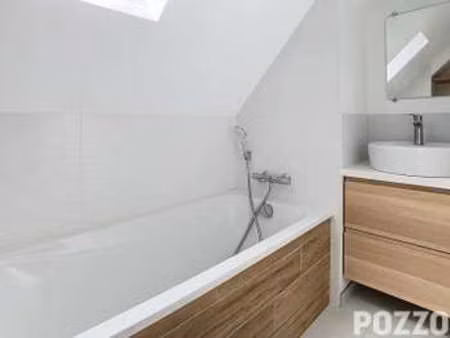 location maison à saint-hilaire-du-harcouët (50600) : à louer / 73m² saint-hilaire-du-harc