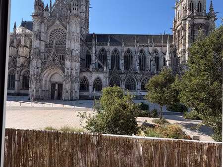 appartement 2 pièces 59 m² avec balcon