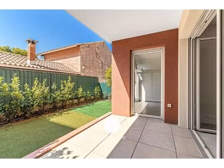 nice // saint isidore : 2 pièces / terrasse / jardin / parking