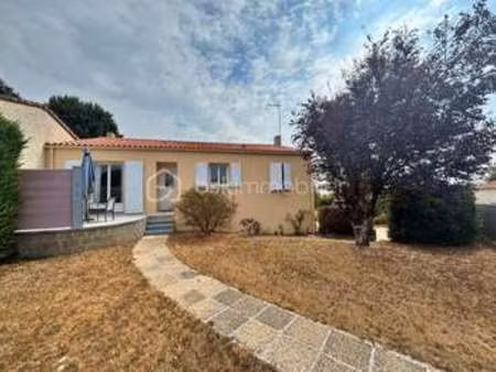 vente maison aux herbiers (85500) : à vendre / 136m² les herbiers