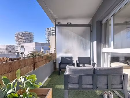 superbe appartement 3 pièces 67m² nice   lumineux et garage