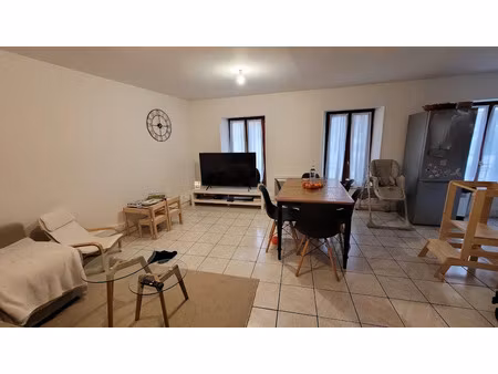 location appartement 3 pièces 56.69 m² à luzarches (95270)  825 €
