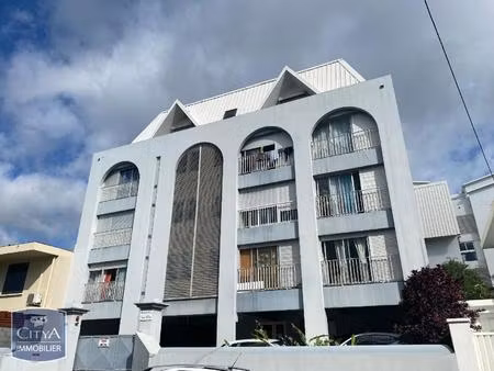 location appartement 2 pièces 40m² st denis 97400