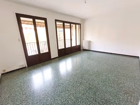 location appartement 5 pièces 96 m² à aix-en-provence (13100)