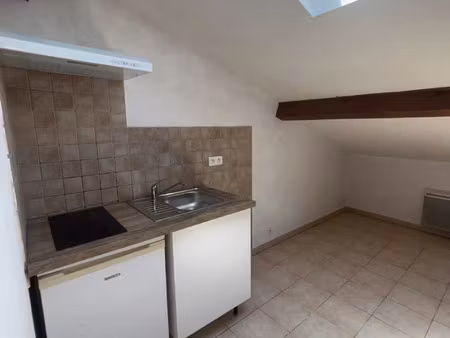 location appartement 1 pièce 21 m² à castelnaudary (11400)