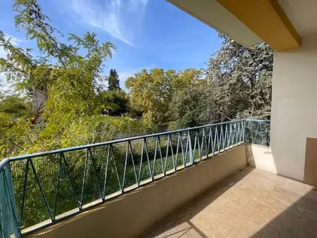 location appartement 4 pièces 59 m² à montpellier (34000)