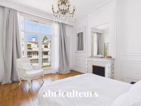 appartement familial - 189 m² - 7 pièces - charme de l'ancien - saint-mandé