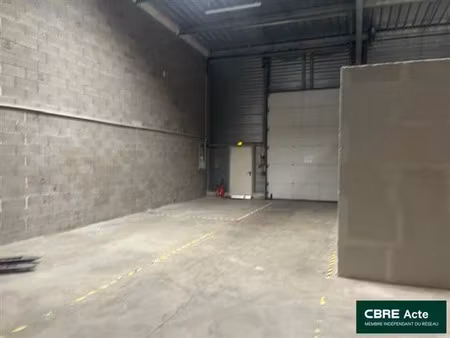 location local d'activités fleville devant nancy 240 m²