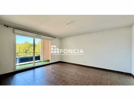 appartement t3 de 69 m² – proche centre-ville de bourgoin-jallieu