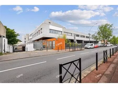 vente bureau st maur des fosses 3 673 m²