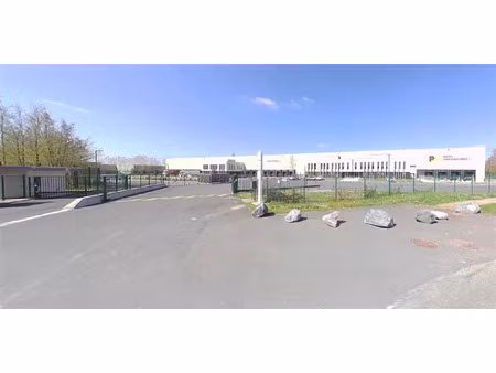 location entrepôt / local d'activités le plessis belleville 5 029 m²
